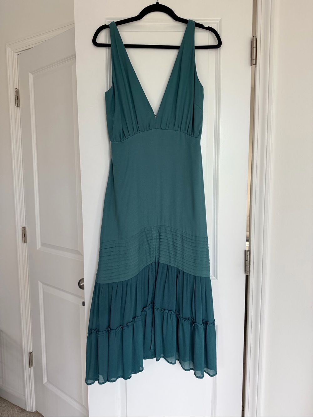 Pampelone Sleeveless V-Neck Maxi Dress in Teal